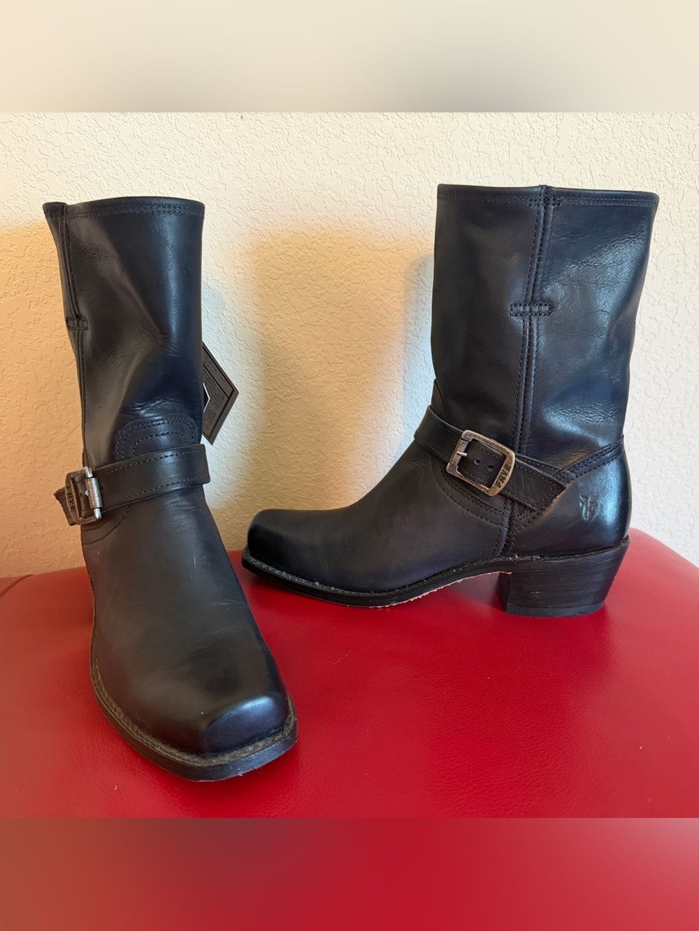 Frye Cavalry Black Leather Boots - women Size 8 NWT